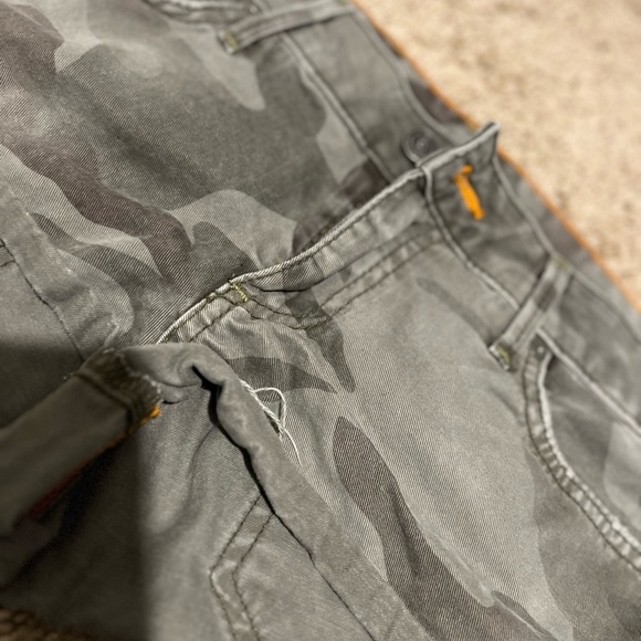 True religion Jean shorts - Picture 2 of 2